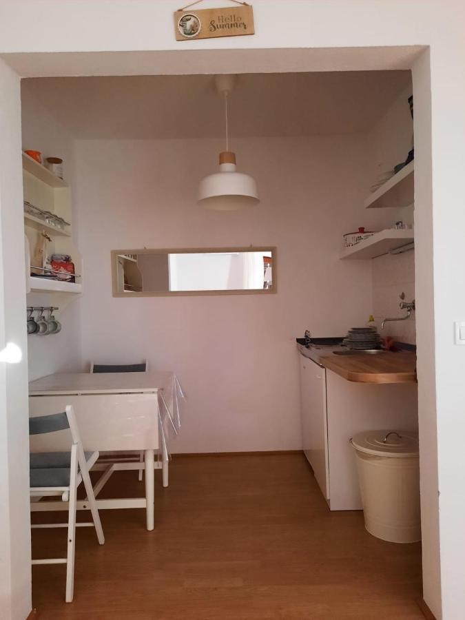 Studio-Appartements Emwey Trogir Exteriér fotografie